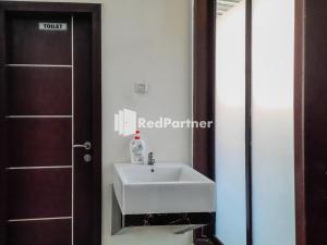 Wisma Auliyah Kolaka Utara Mitra RedDoorz