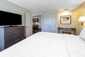 Candlewood Suites Kalamazoo by IHG