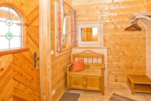 Apartment with Balcony room in Ferienwohnungen Bauregger - Chiemgau Karte