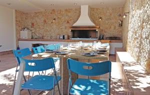 Lovely Home In Theologos