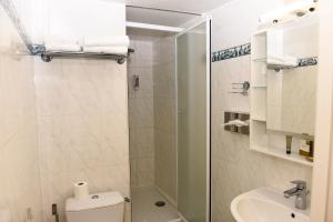 Hotels Azur Hotel : photos des chambres