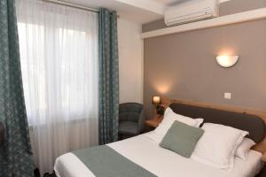 Hotels Azur Hotel : photos des chambres