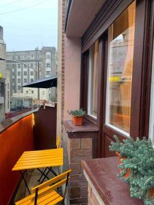 Charming 1937 #Victory Avenue