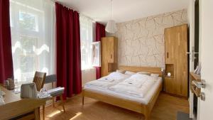 Standard Double or Twin Room room in Frauenhotel Hanseatin - Women Only