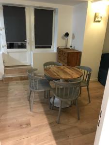 Bel appart 24 pers front de mer