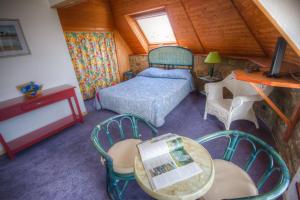 Hotels Les Rochers : photos des chambres