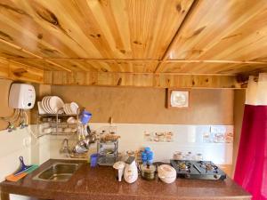 1 BHK INDEPENDENT MUD HOUSE WITH NETFLIX, POWER BACKUP, WIFi ,BALCONY, KITCHEN