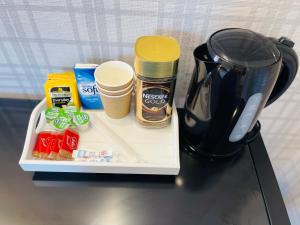 ASHMINA HOLIDAY LET with Free onsite Parking for SMALL VANS and cars only