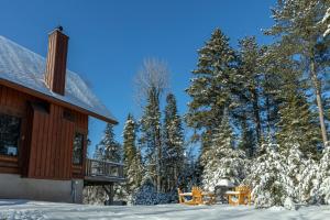 4-Bedroom Chalet Fraternite in Lac-Superieur Tremblant
