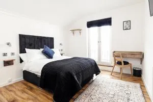 Cambridge House Hotel - 金斯林