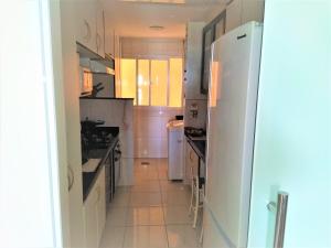 FÉRIAS,PRAIA,SOL E MAR EM GUARAPARÍ