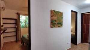 Colibri Apartments - Private kitchen & bathroom - 4 min walk to the Beach!