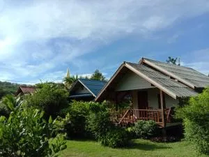 Cha Bungalow - Ban Bang Chak