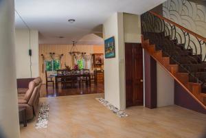 RunAway to Tranquility, overlooking the Bay