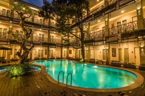 Gets Hotel