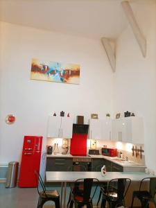 Appartements Superbe appartement type loft en duplex rue Buat : photos des chambres