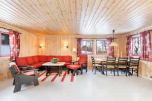 Hytte med 3 soverom – 9 pers – Vierli Hyttegrend room in Rauland Feriesenter