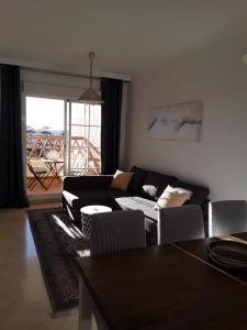 Benalmádena Golf and pool Apartments By H&H