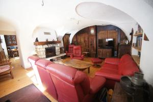 Maisons de vacances Chez Jean Pierre - Couple room in a 17th century house - n 1 : photos des chambres