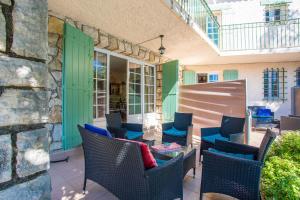 Villas VILLA JUSTINE VI4239 By Riviera Holiday Homes : photos des chambres