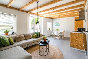 VIKINGHUIS Bed by the Sea