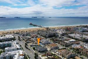 Steps To The Beach, Main Street and Pacific City - OCEAN VIEWS