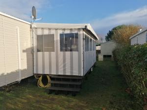 Campings Les Pins del Sol - camping la reserve : photos des chambres