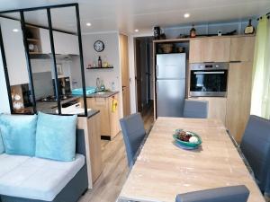 Campings Les Pins del Sol - camping la reserve : photos des chambres