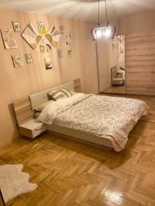 Spacious Apartment next to South Park Просторен Апартамент до Южен Парк Top Location