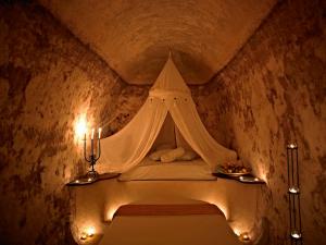 Suites of the Gods Cave Spa Hotel Santorini Greece