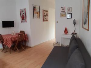 Appartements Le BUBELE au coeur du centre medieval et vignoble : photos des chambres