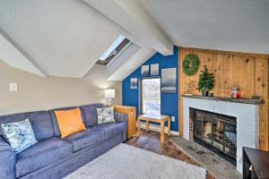 Steps to Ski Shuttle! Snow Mountain Village Condo