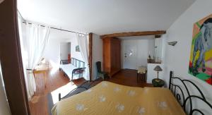 B&B / Chambres d'hotes La Bruyere - chez Martine : Chambre Triple