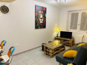 Logement de 40m2 de plein pieds dans une maison avec parking et terrasse