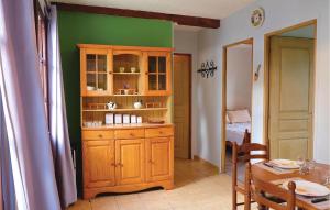 Maisons de vacances Awesome home in Hames-Boucres with 1 Bedrooms and WiFi : photos des chambres
