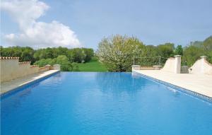 Holiday home Montignac Le Coq with Outdoor Swimming Pool 392