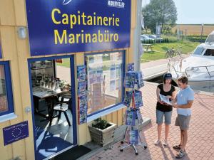 Bateaux-hotels Hausboote in Niderviller : photos des chambres