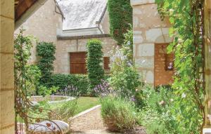 Cozy Home In Lye With Wifi