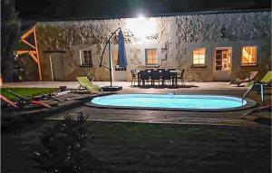 Maisons de vacances Nice Home In Thilouze With 4 Bedrooms, Wifi And Heated Swimming Pool : photos des chambres