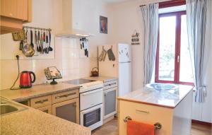 Beautiful Home In Montaudin With Wifi