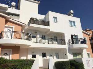 Ithaki Gardens Apartment 107 - 4hvězdičkové hotely ve městě Pafos