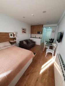 New Gudauri Twins, 441, Lovely Studio