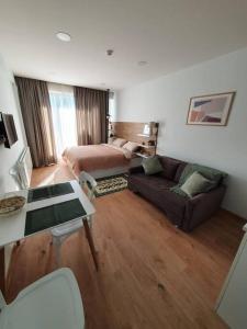 New Gudauri Twins, 441, Lovely Studio