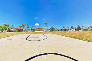 Long Island Village 233 Conch dr