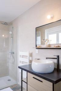 Villas Suite Spa avec Jacuzzi : photos des chambres