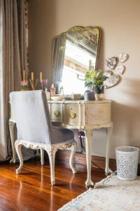 La Casa Nostra Villa Rose Garden Bella