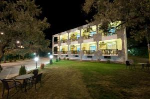 Garden Studios Thassos Town