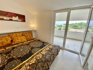 Villa ISLAND VIR with pool