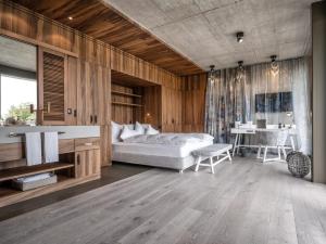 Junior Suite with Balcony room in Seerose Resort & Spa