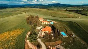 Borgo del Silenzio - Apartments with pool in Lajatico - Agnano